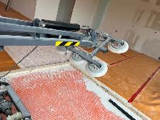 For Sale: Electric Vacuum Glass & Stone Installation Lifter - Photo 7