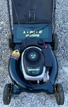 MASTERCRACT REAR BAG GAS LAWN MOWER - Photo 4