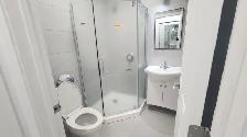 Excellent 4 ½, large, renovated and bright, 5 min metro Verdun - Photo 2