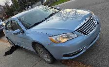 2013 Chrysler 200 - Photo 5