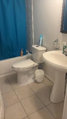 Room for rent - Photo 6