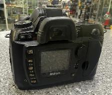 Nikon D70 DSLR Camera with Lens - Photo 5