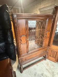 Free delivery Antique Wooden Display Cabinet with Glass Doors - Photo 5