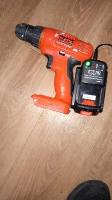 perceuse à vendre rapidement et urgent - Photo 2