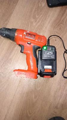 perceuse à vendre rapidement et urgent - Photo 4