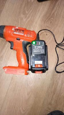 perceuse à vendre rapidement et urgent - Photo 10