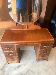 Free delivery antique Vintage Vanity Desk with Mirror - Photo 2