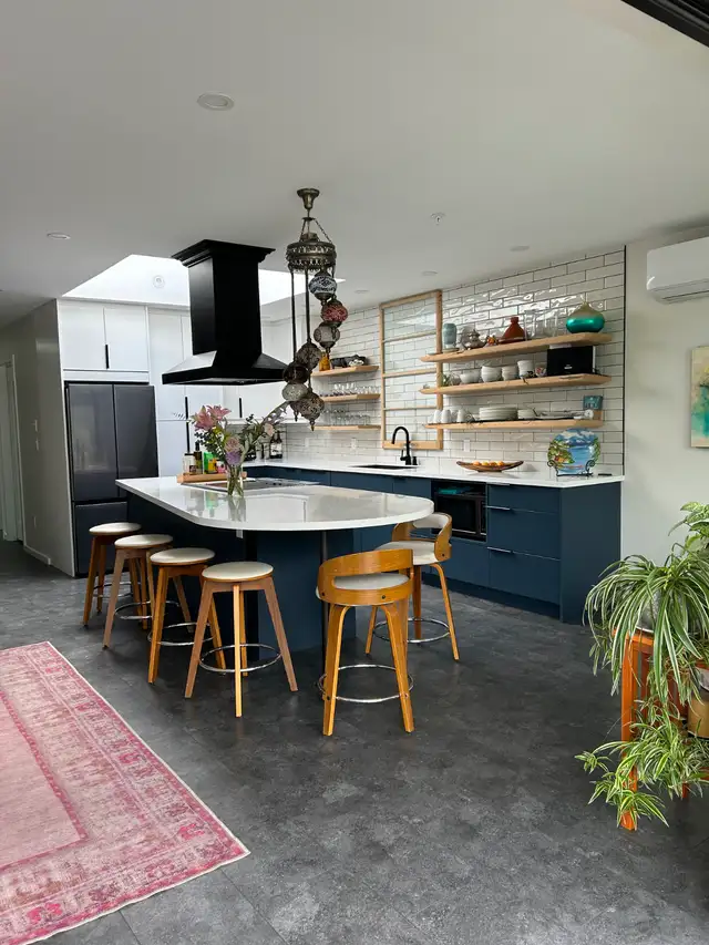 Nelson Summer Fall Rental Downtown