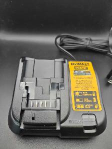 dewalt DCB107 12v/20v battery charger