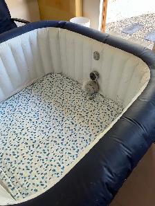 Inflatable Hot Tub - Photo 2