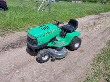 JD Ride on mower 42inch