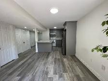 Legal Walkout 2 Bedroom Apartment For Lease - Sheridan College - Photo 4