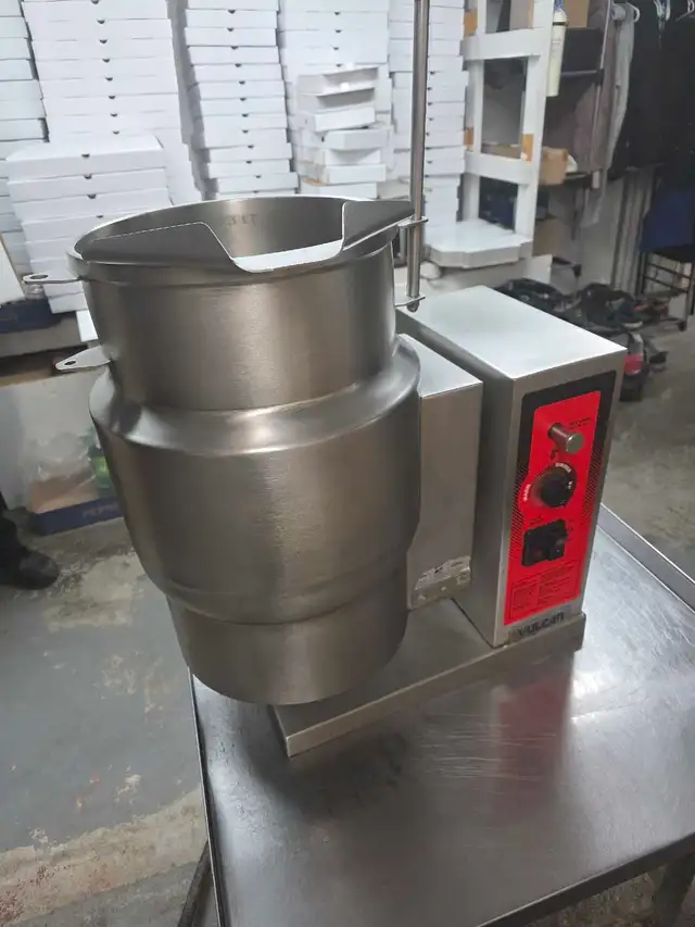 Vulcan 6-Gallon Electric Steam Kettle – Like New