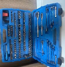 Master craft 184 piece socket set. - Photo 2