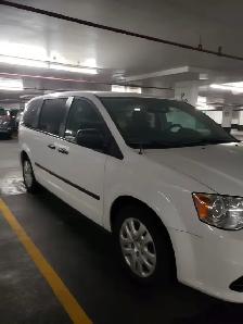 FOR SALE – 2017 Dodge Grand Caravan (White)