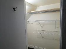 One bedroom Living Kitchen Bath apartment high park area - Photo 2