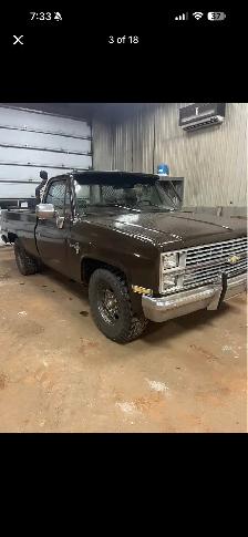 1983 Chevy c20 Scottsdale - Photo 3