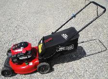 CRAFTSMAN REAR BAG GAS LAWNMOWER