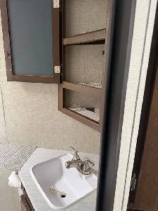 Forest River Avenger 24 foot camper For Sale - Photo 4