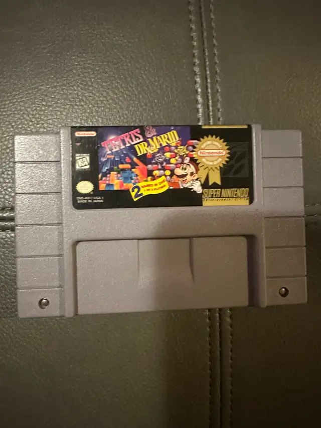 Super Nintendo 2 in 1 game..Tetris/ Dr Mario/Book Included