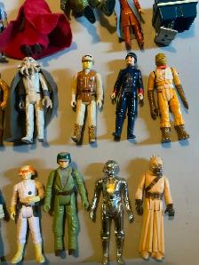 Star Wars vintage figures with Darth Vader carry case & weapons - Photo 6
