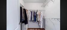 Shared Master bedroom for rent in Brampton Townhome - Photo 5