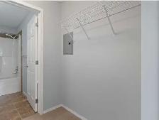 Newly Painted Apartment Available! - Photo 8