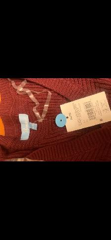 Penmans V-Neck Sweater - Photo 2