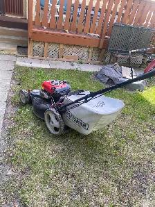 lawnmower - Photo 3