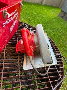 10-1/4' HD Milwaukee Circular Saw - Photo 3