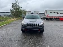2018 Jeep Cherokee Trailhawk - Photo 2