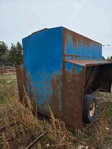 For sale: 250 bushel creep feeder - Photo 2