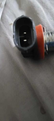 LED H11 head light bulbs.  (BLUE light) - Photo 4