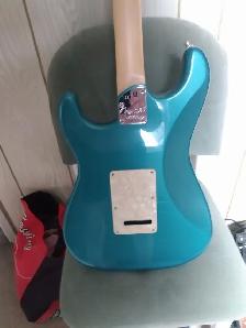 For sale fender American Elite limited edition Stratocaster - Photo 5