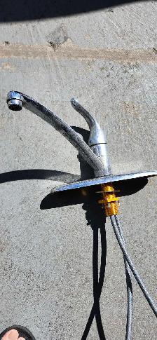Moen kitchen faucet