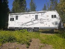 2012 Arctic Fox silver fox edition 26x pull trailer for sale - Photo 2