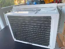 5000 BTU window air condintioner - Photo 3