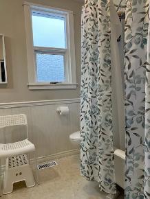 Private and Peaceful  Room for Rent in Prime Location - Photo 8