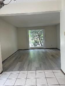 UofADelux townhouse for rent - Photo 6