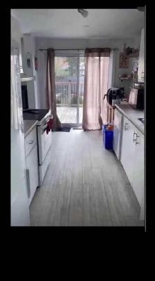 $400 shared room - Photo 3