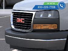 2026 GMC Savana Passenger LT 4G LTE - Photo 13