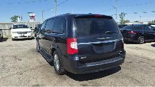 2011 Chrysler Town & Country Limited, FULLY LOADED, WELL MAINTAI - Photo 3