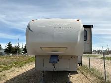 2012 Cougar 29 Ft T/A 5th Wheel Travel Trailer High Country 29IR - Photo 2