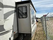 2012 Cougar 29 Ft T/A 5th Wheel Travel Trailer High Country 29IR - Photo 8