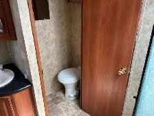 2012 Cougar 29 Ft T/A 5th Wheel Travel Trailer High Country 29IR - Photo 41