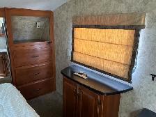 2012 Cougar 29 Ft T/A 5th Wheel Travel Trailer High Country 29IR - Photo 44