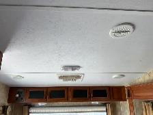 2012 Cougar 29 Ft T/A 5th Wheel Travel Trailer High Country 29IR - Photo 53