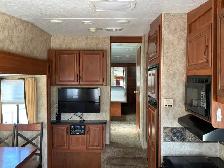 2012 Cougar 29 Ft T/A 5th Wheel Travel Trailer High Country 29IR - Photo 57