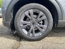 2026 Ford Explorer Active - Photo 3