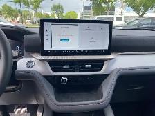 2026 Ford Explorer Active - Photo 14